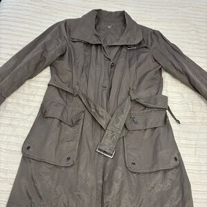 Fuchs Schmitt women’s trench coat in taupe/bronze colour. EUC. German company